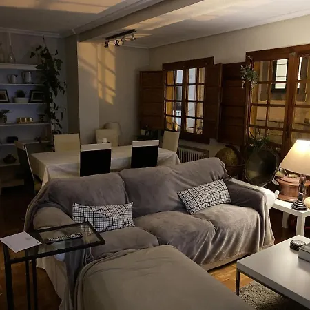 Apartament In Downtown Next To The Town Hall